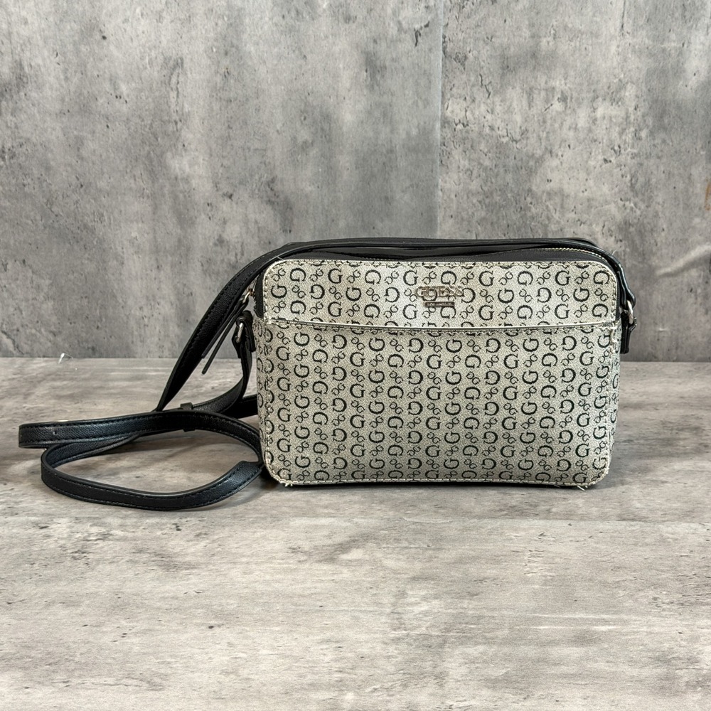Vintage VTG Y2K 2000's 00's Guess Jean's Grey Monogram Shoulder Bag